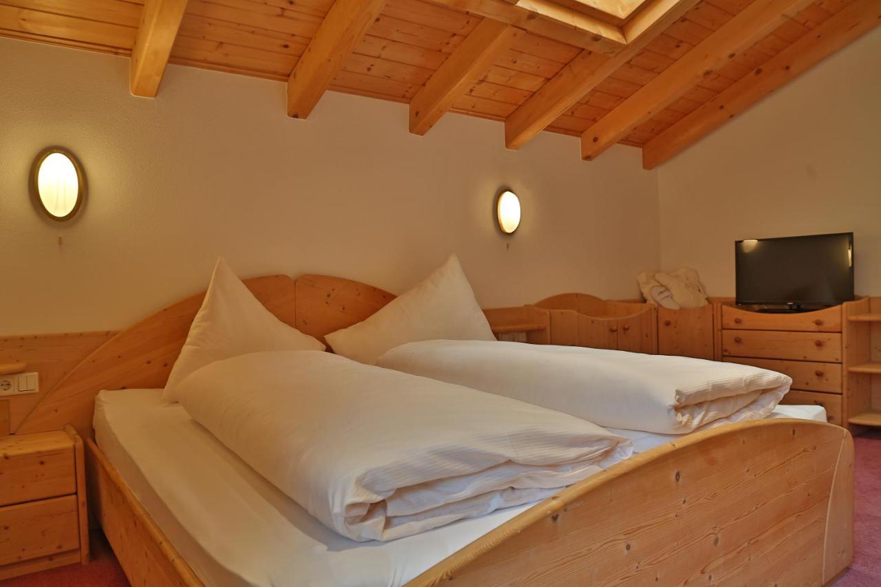 Alp Larain B&B Ischgl Exterior photo
